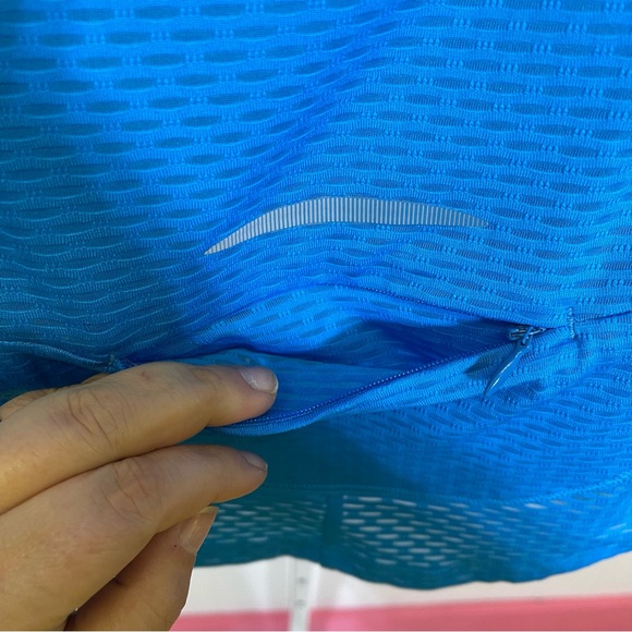 Under Armour, Blue Running Long Sleeve Shirt. Similar to a size XS/S. - Picture 4 of 4